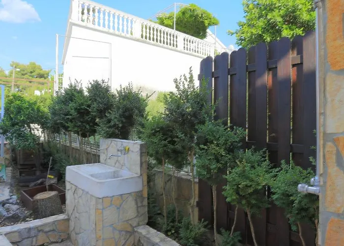 Appartement By The Sea Seget Vranjica, - 13771 *