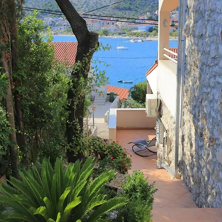 Apartamento By The Sea Seget Vranjica, - 13771