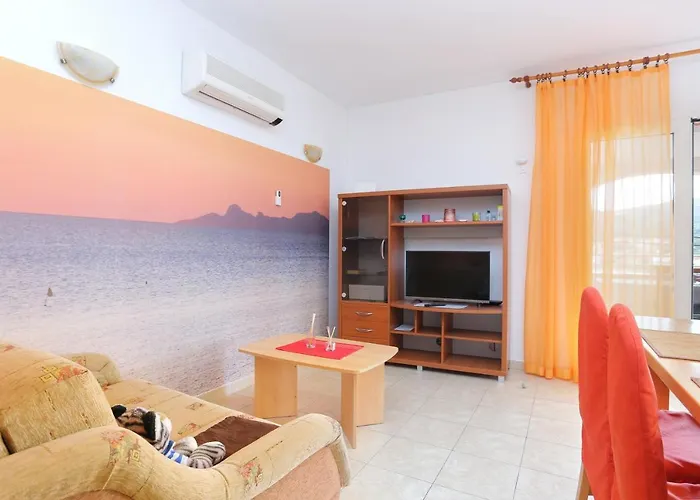 Apartman By The Sea Seget Vranjica, - 13771 *